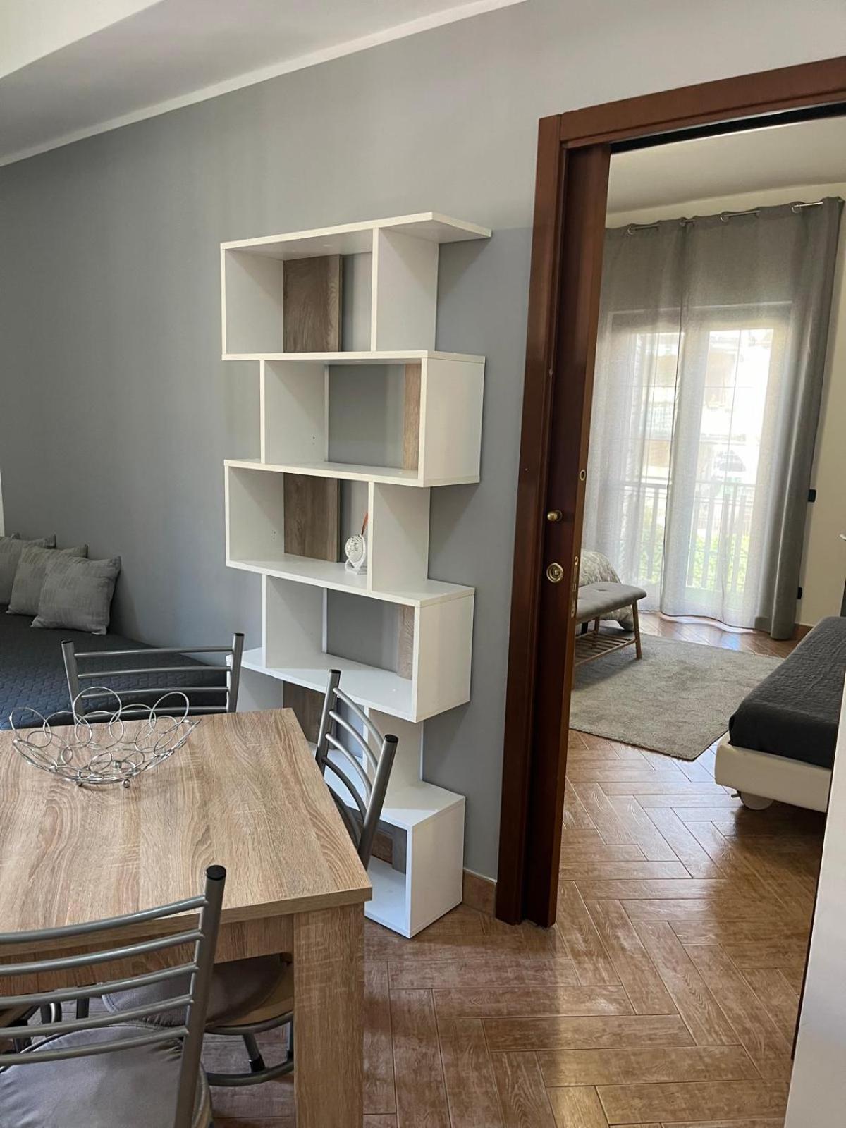 Lamezia Park Apartments Lamezia Terme Eksteriør billede