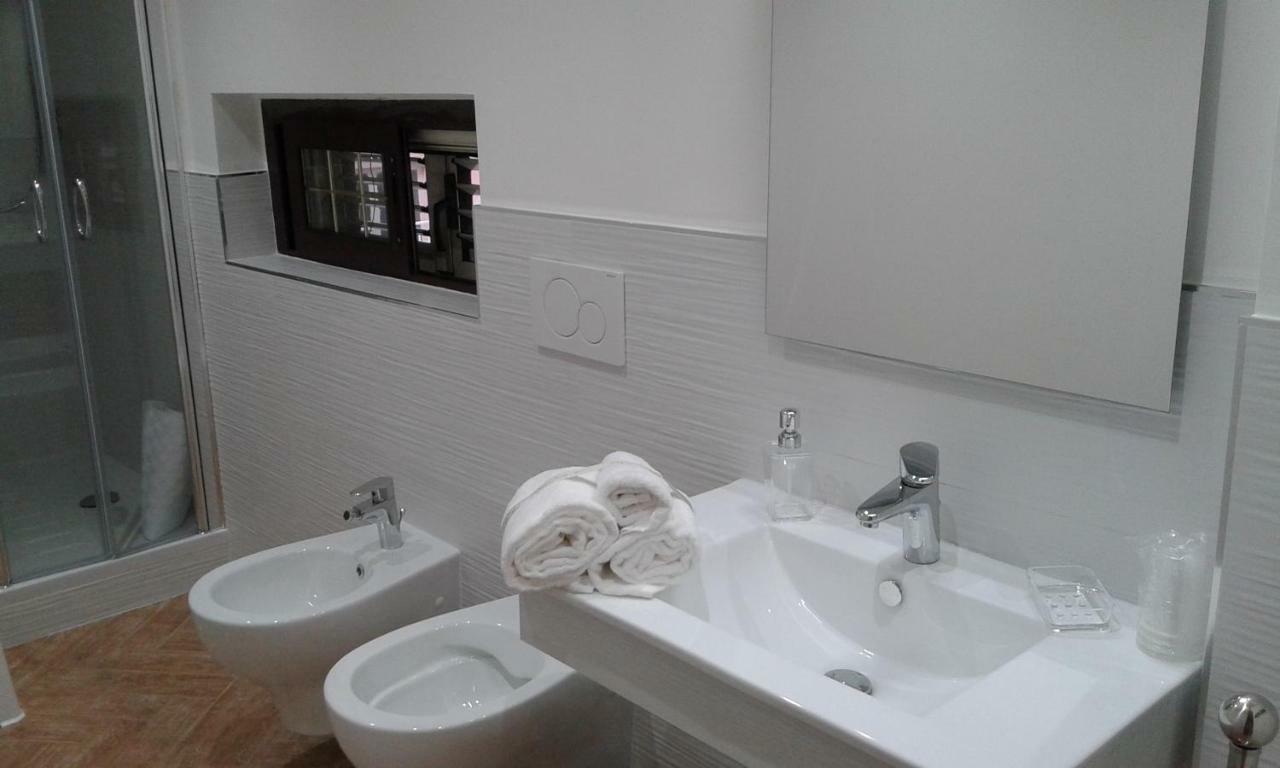 Lamezia Park Apartments Lamezia Terme Eksteriør billede